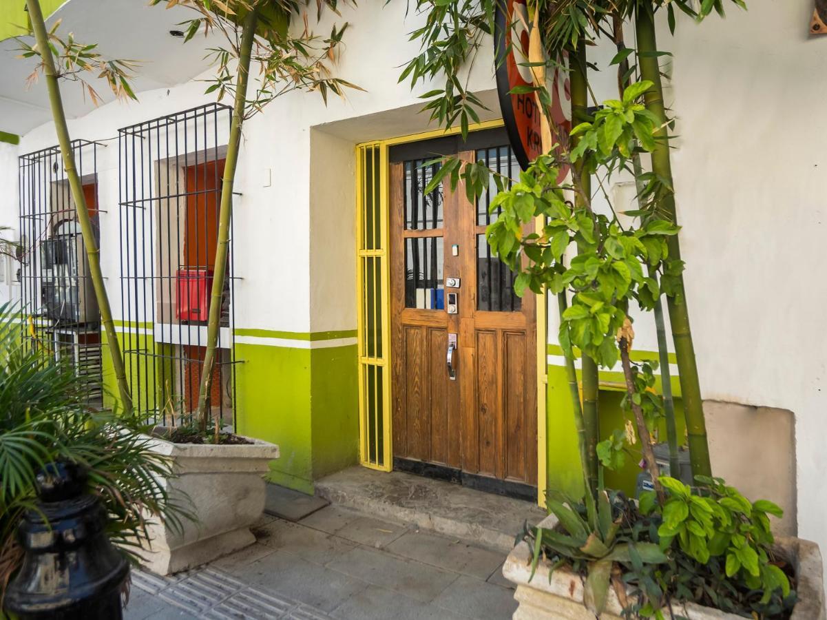 Oyo Hotel Hare Krishna Monterrey Exteriér fotografie